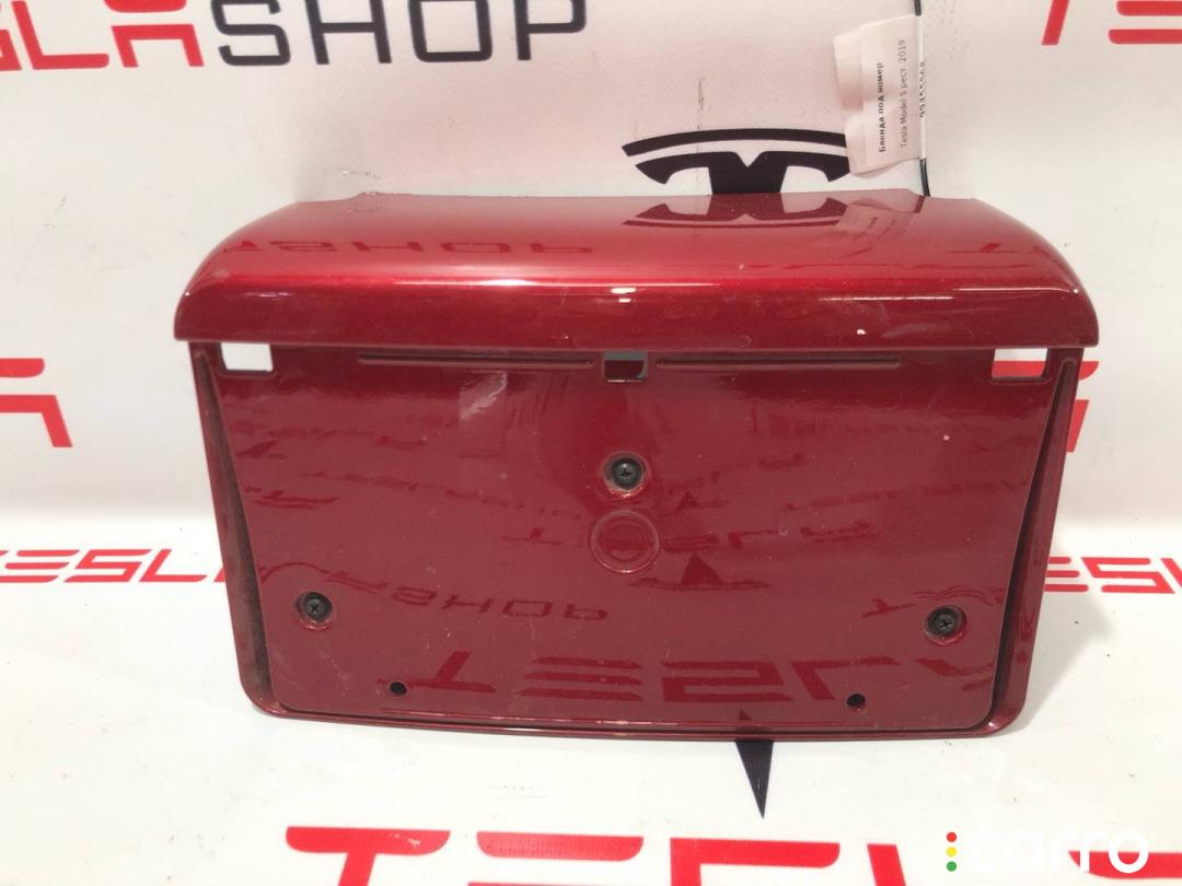 1061911-00-C, 1056388-00-C бленда Tesla Model S 2019г. - фото №1