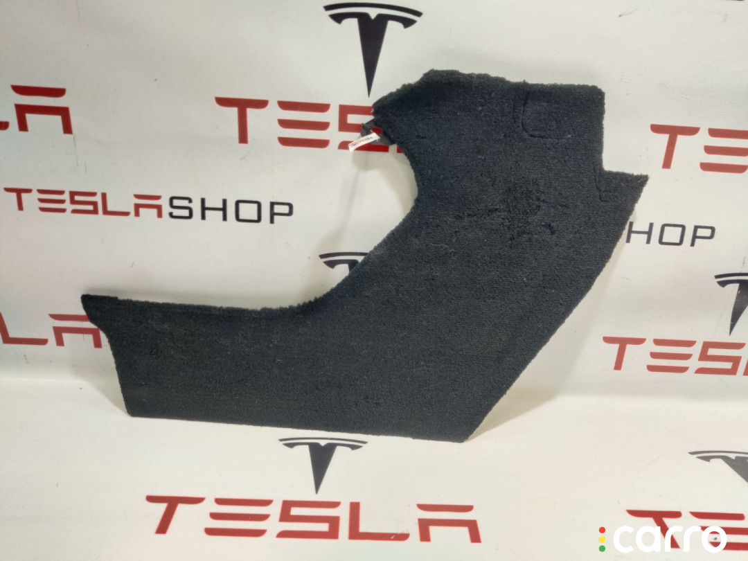 1035936-00-B Накладка центральной консоли Tesla Model X 2016г. - фото №1