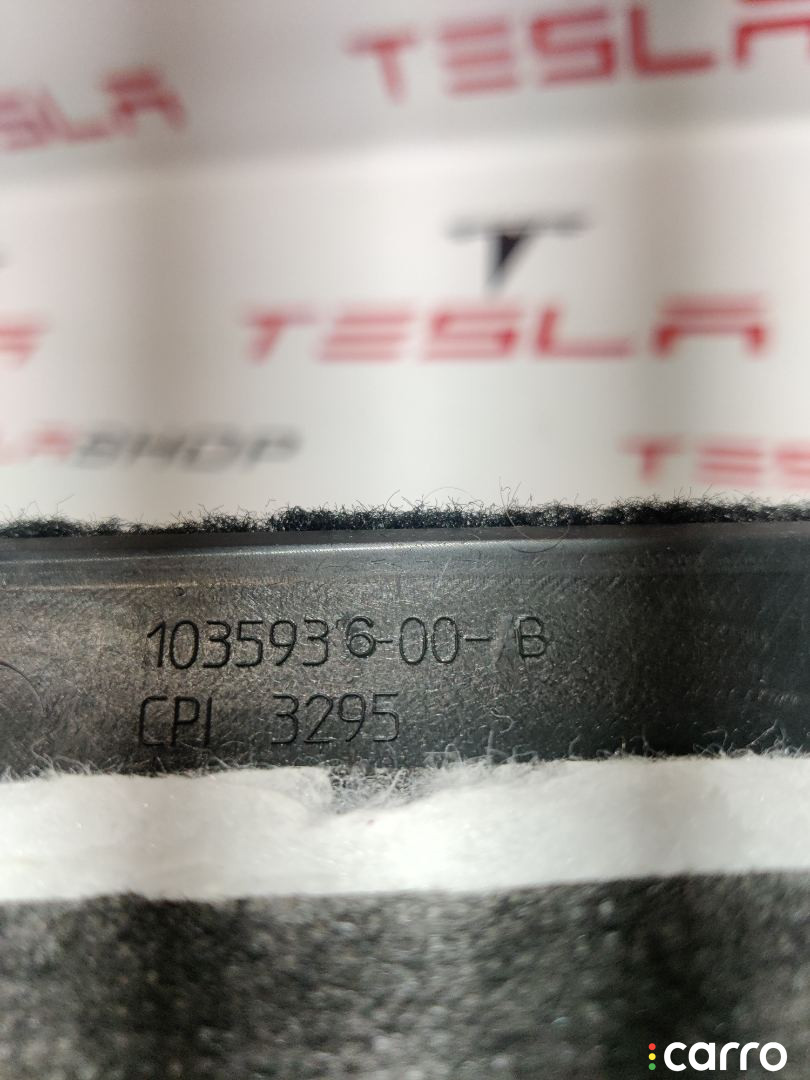 1035936-00-B Накладка центральной консоли Tesla Model X 2016г. - фото №3