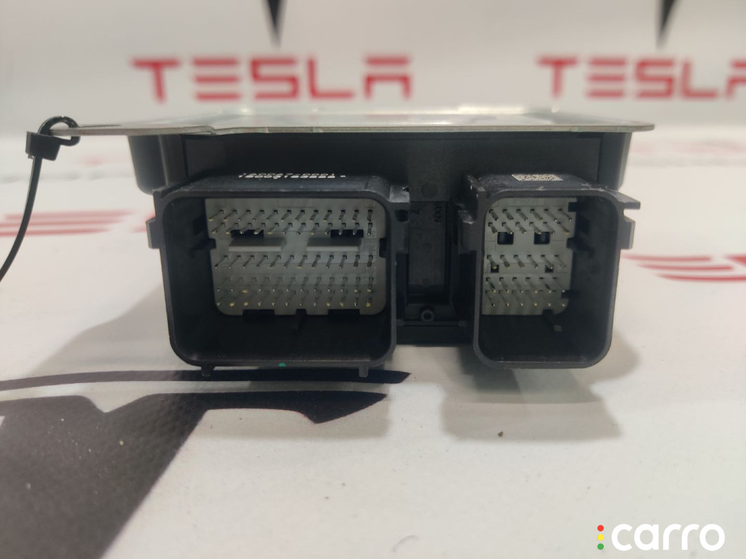 103676700A Блок AirBag Tesla Model X 2016г. - фото №2