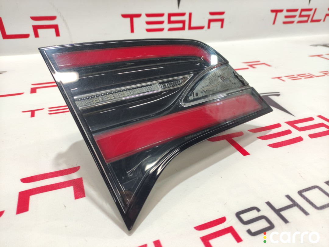 1034336-00-B фонарь крышки багажника левый Tesla Model X 2019г. - фото №1
