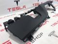 1563008-00-D Накладка декоративная на торпедо нижняя Tesla Model S 2-й рест 2021г. - фото №2