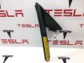 1821301-00-A, 1613862-00-A Форточка передней правой Tesla Model S 2-й рест - фото №2
