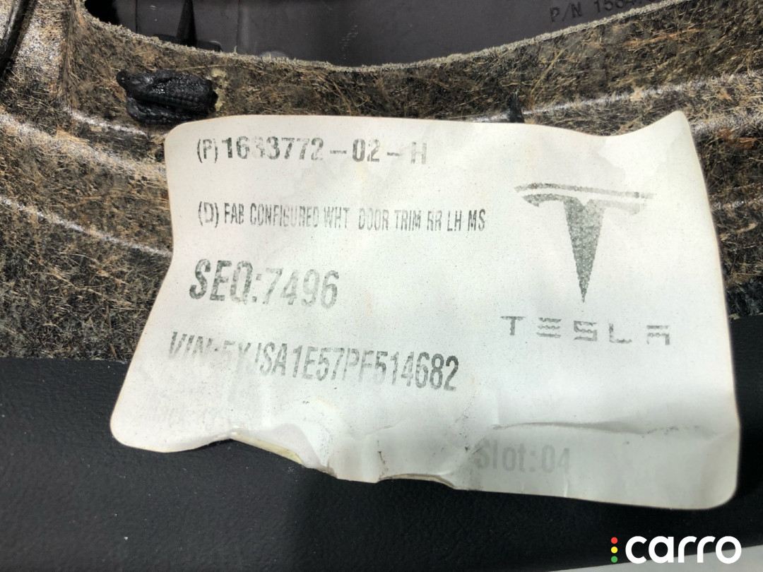 1614323-00-B, 1613837-00-C, 1633772-03-G обшивка двери задней левой Tesla Model S 2-й рест - фото №6