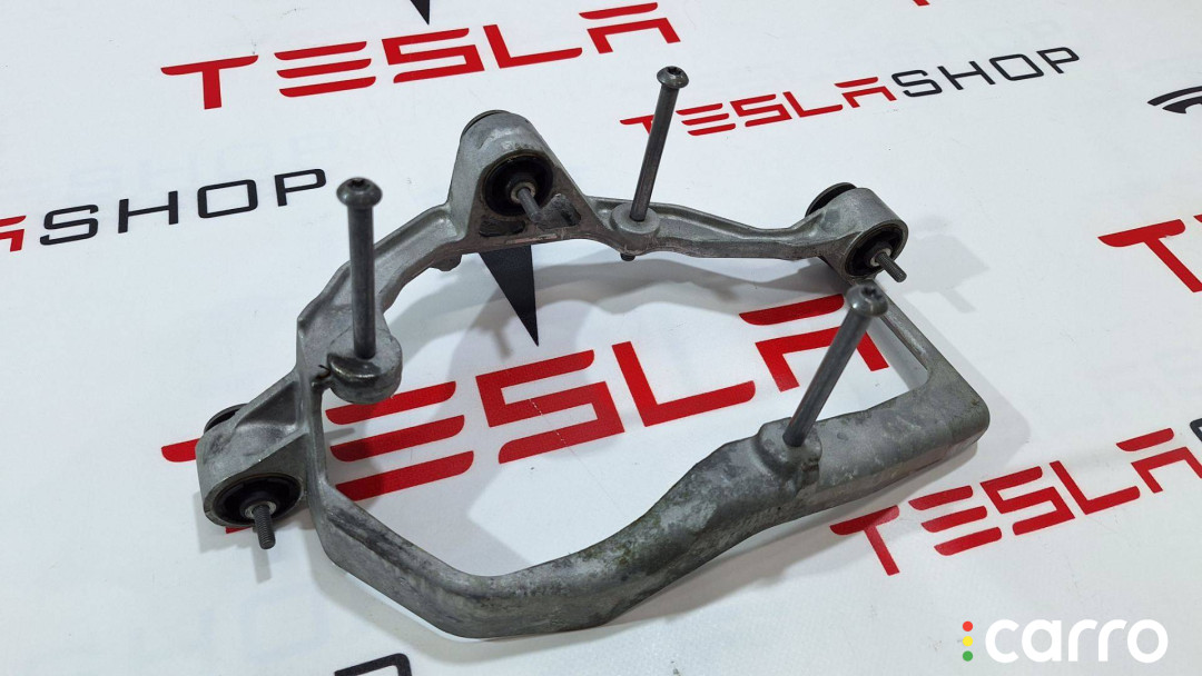 1038521-99-F, 1470844-00-E, 104244200K Кронштейн компрессора кондиционера Tesla Model X 2018г. - фото №1