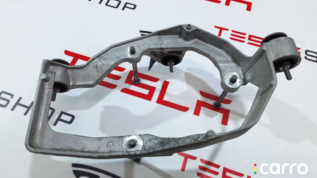 1038521-99-F, 1470844-00-E, 104244200K Кронштейн компрессора кондиционера Tesla Model X 2018г. - фото №4