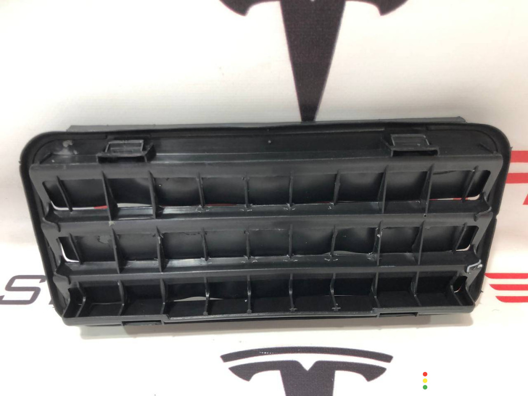 1098751-00-C вентиляционный люк Tesla Model Y 2022г. - фото №2