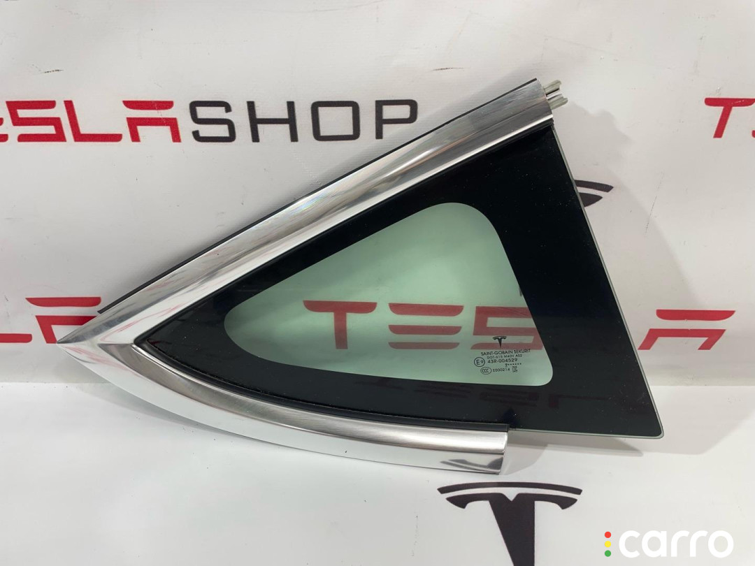 1098758-00-G, 1080706-00-F Форточка в заднее крыло Tesla Model 3 2019г. - фото №1