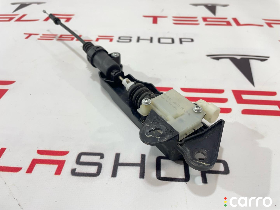 1098790-00-D Электропривод замка капота Tesla Model 3 2019г. - фото №3