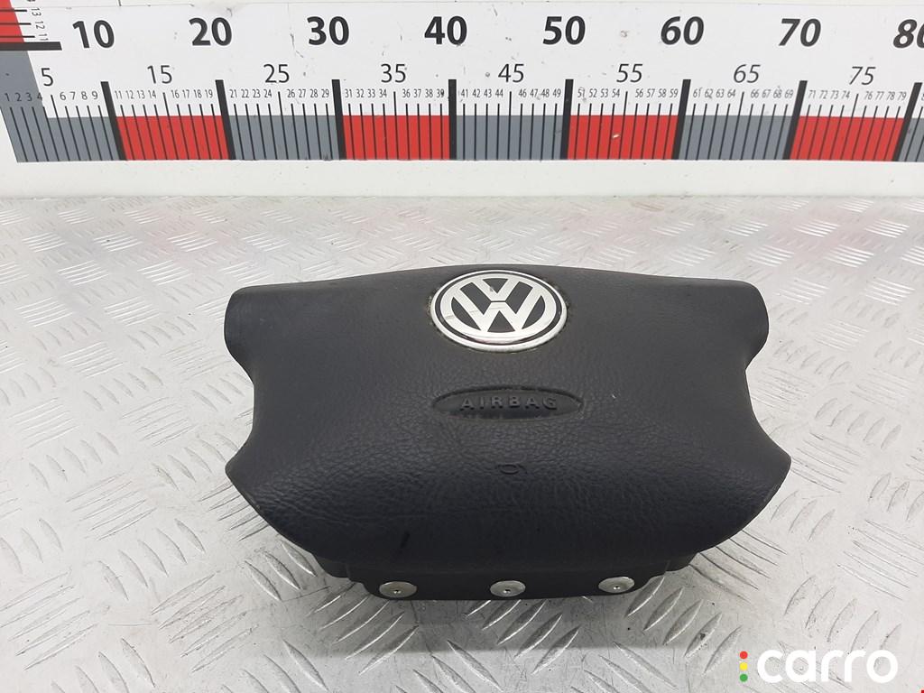 Подушка безопасности водителя Volkswagen Golf 1997-2006 бензин |  3B0880201BM купить б/у в Москве, aртикул 1825513