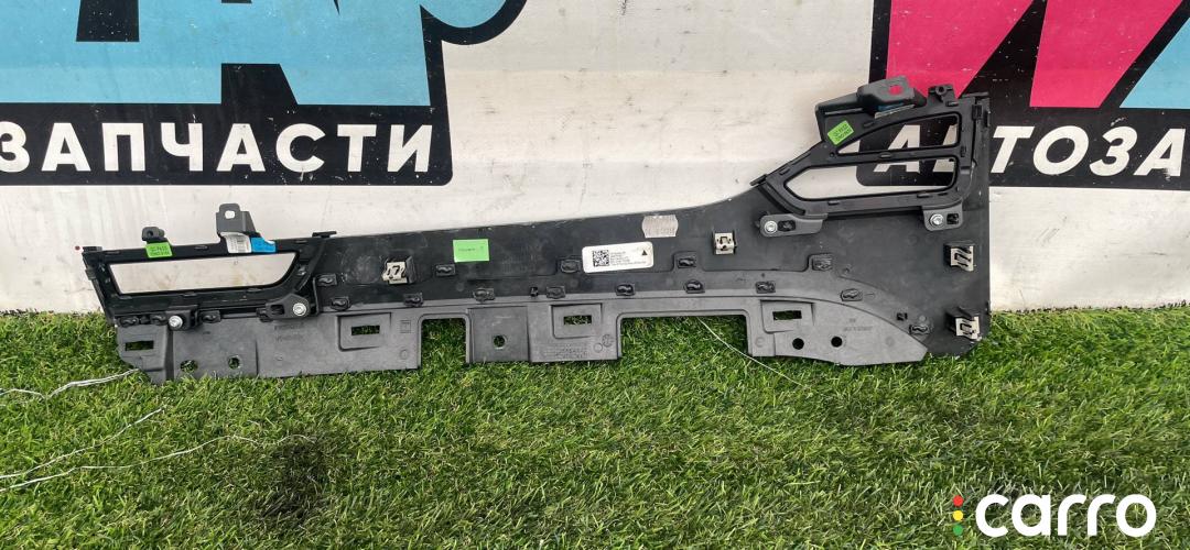 1042774-00 декоративная накладка торпедо Tesla Model X 1 поколение 2018г. - фото №2