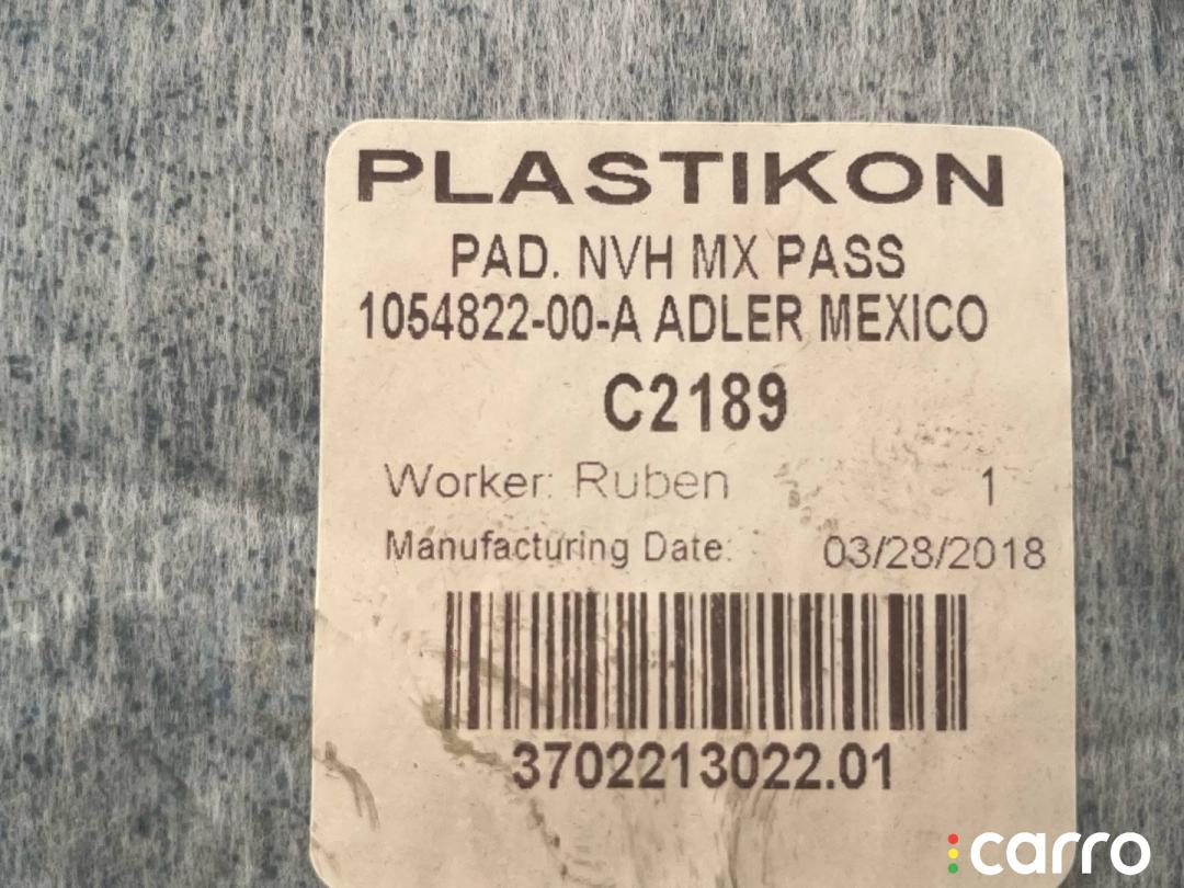 1054822-00-A декоративная накладка торпедо Tesla Model X 1 поколение 2018г. - фото №5