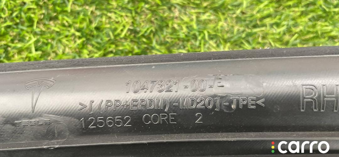 1047321-00-E обшивка отсека багажника правая Tesla Model X 1 поколение 2018г. - фото №5