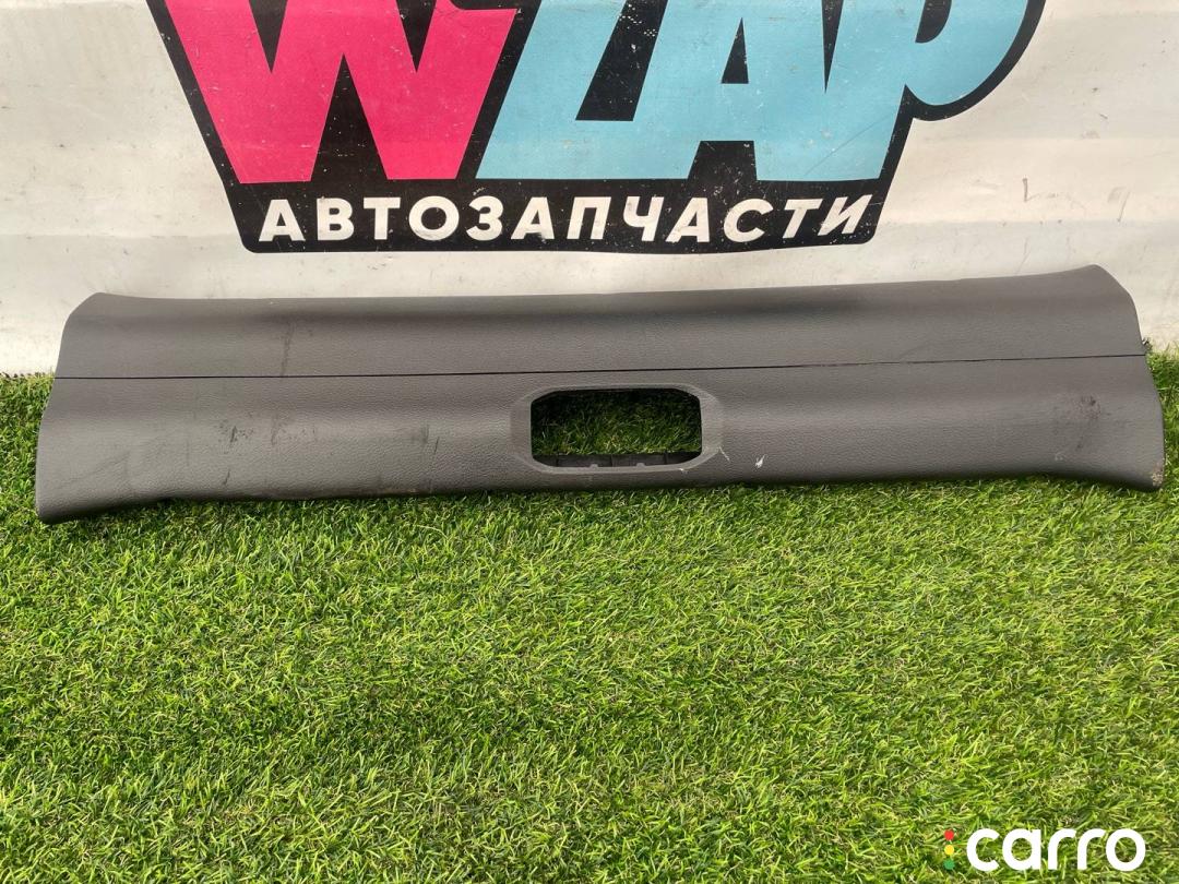 6BR70TX7AD обшивка салона задняя Jeep Wrangler 4 поколение 2019г. - фото №1