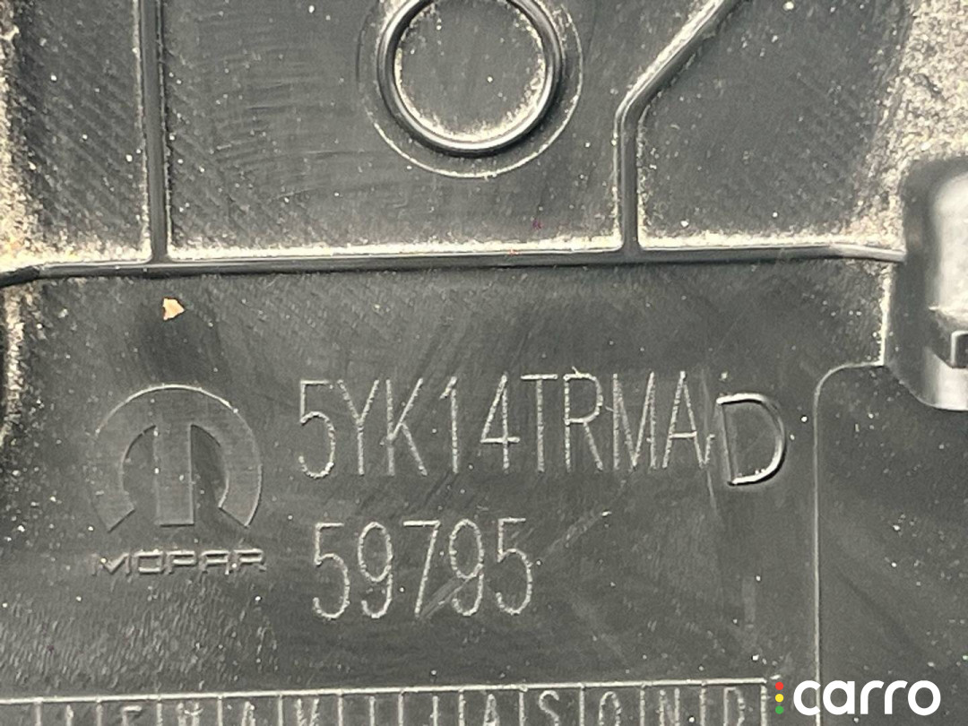 5YK14TRMA декоративная накладка торпедо левая нижняя RAM 1500 5 поколение 2019г. - фото №5
