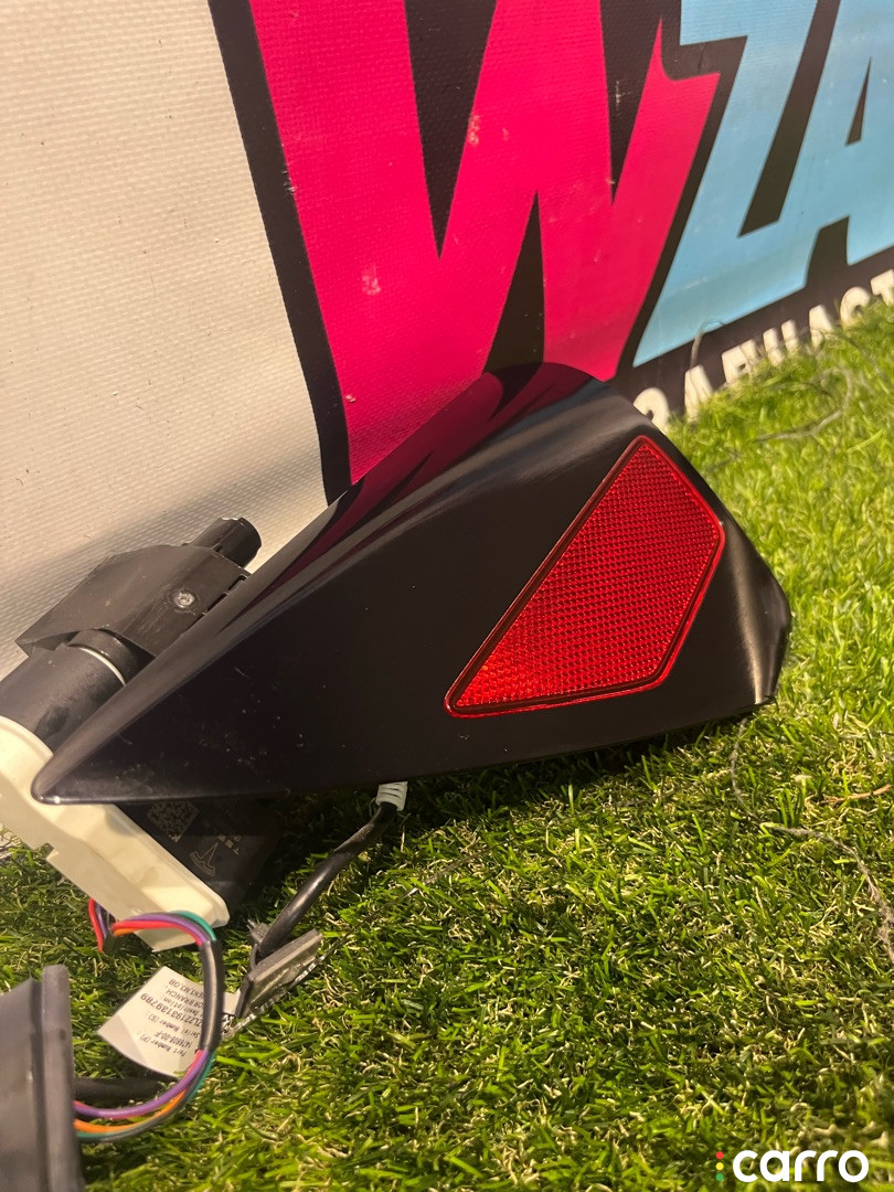 1478840-00-A, 1576608-00-F, 1566302-00-G порт зарядный Tesla Model Y 1 поколение 2023г. - фото №6