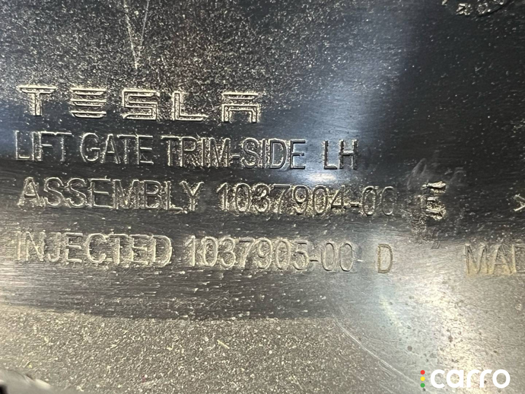 1037904-00-E обшивка крышки багажника Tesla Model X 1 поколение 2017г. - фото №4