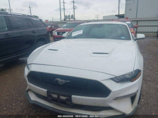 Ford Mustang 6 поколение S550 [рестайлинг] 2020г. 2.3 л. - фото №5