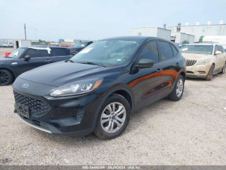 Ford Escape 4 поколение CX482 2021г. 1.5 л. - фото №2