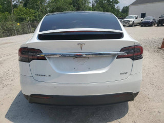 Tesla Model X 1 поколение 2017г. - фото №6