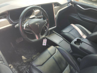 Tesla Model X 1 поколение 2017г. - фото №8