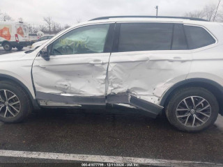 Volkswagen Tiguan 2 поколение 2020г. 2.0 л. - фото №13