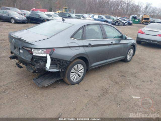 Volkswagen Jetta 7 поколение 2019г. 1.4 л. - фото №4