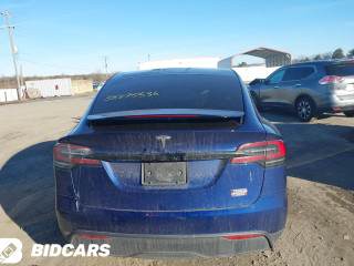 Tesla Model X 1 поколение [рестайлинг] 2022г. - фото №5