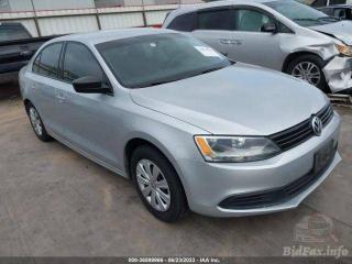 Volkswagen Jetta 6 поколение 2014г. 1.4 л. - фото №1