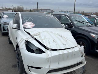 Tesla Model Y 1 поколение 2022г. - фото №6