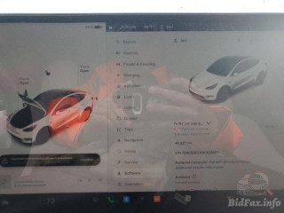 Tesla Model Y 1 поколение 2022г. - фото №9