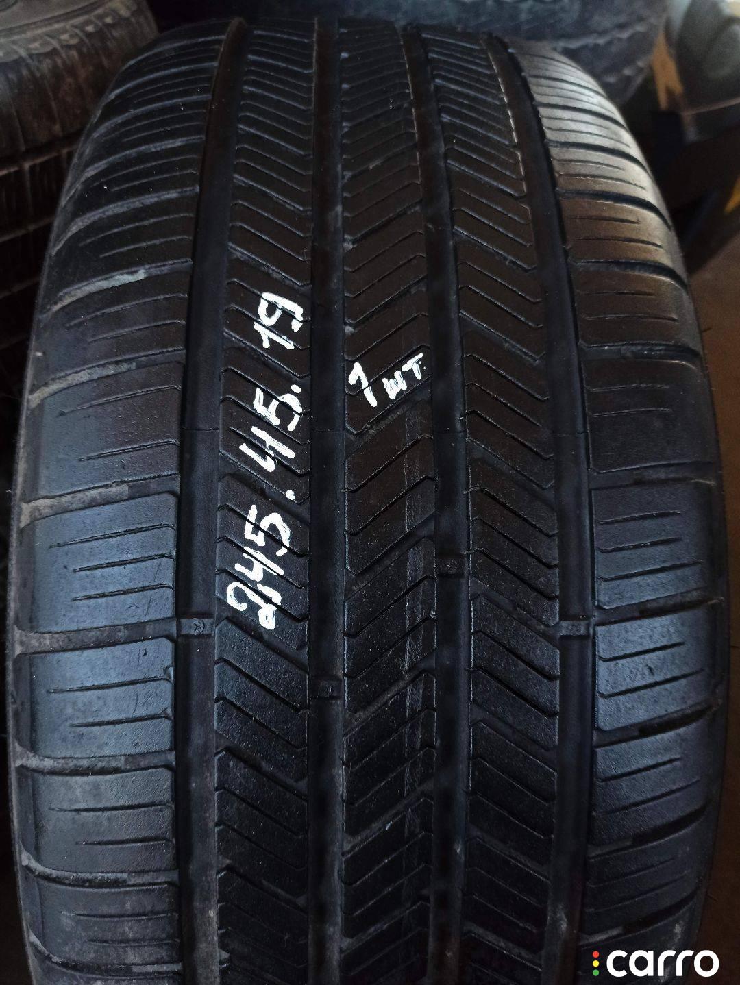 Goodyear 245 45 r19