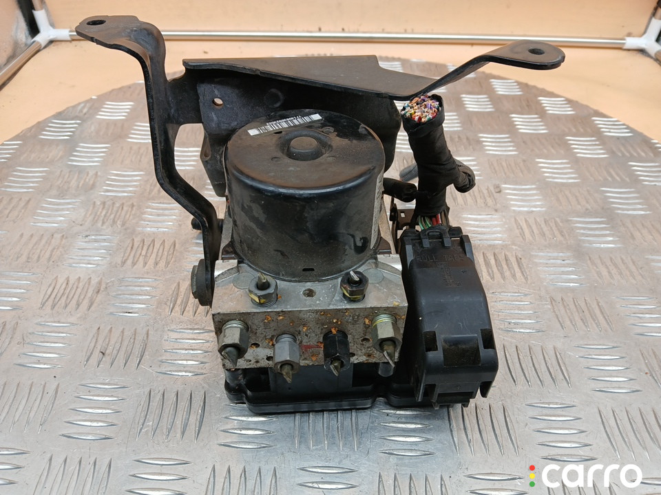 95196736 Блок ABS (насос) Chevrolet Captiva (C140) 2012г. - фото №1