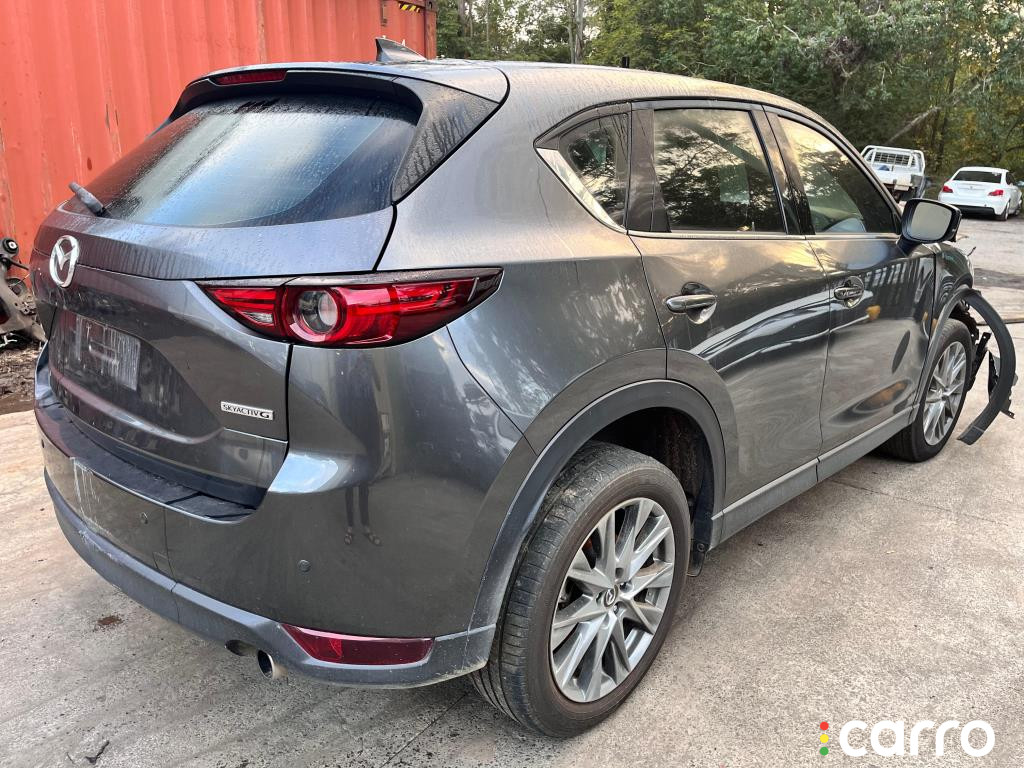 KB7W-50-640C Накладка стекла переднего правого Mazda CX-5 (KF) 2020г. - фото №25