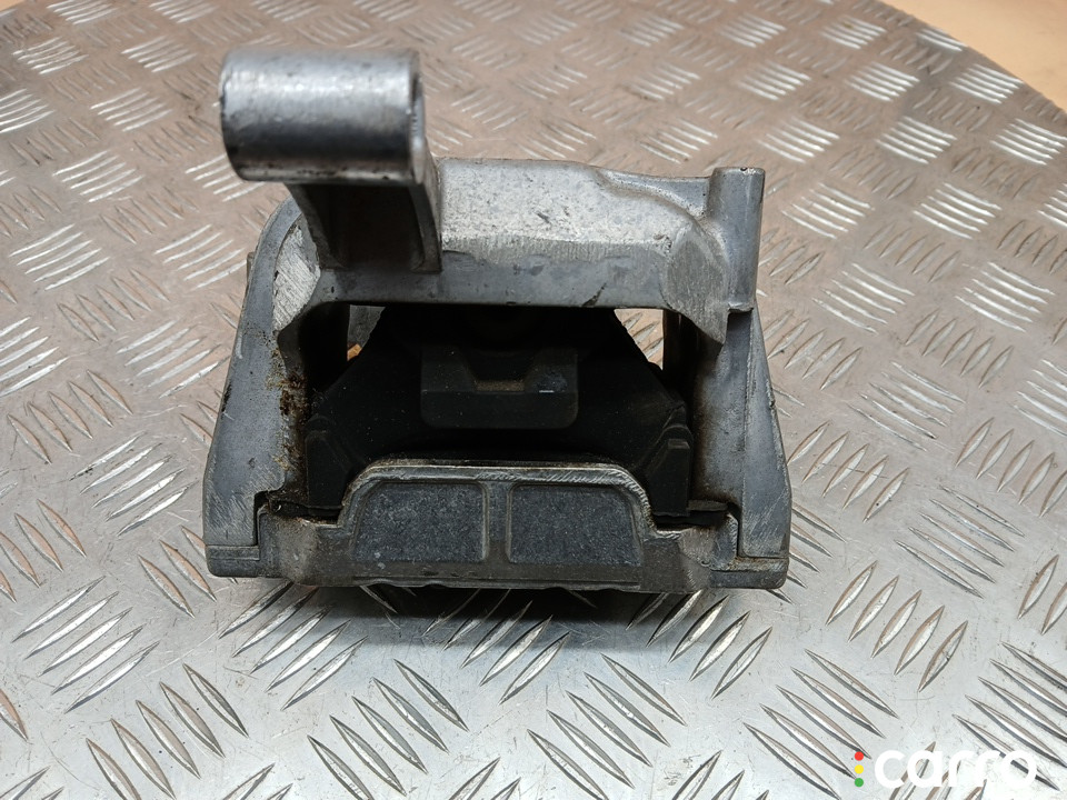 5N0199262K Опора двигателя Volkswagen Tiguan (5N1/2, NF) 2010г. - фото №1