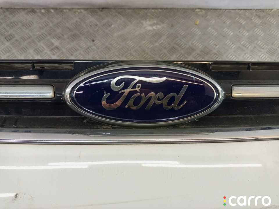 1870323 Решетка радиатора Ford Kuga (CBS) 2014г. - фото №1