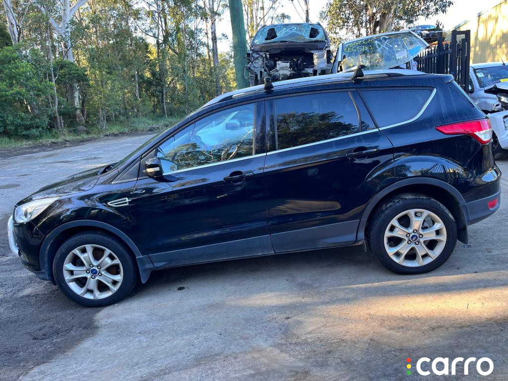 CV44-13B221-BG Фара противотуманная левая Ford Kuga (CBS) 2016г. - фото №20