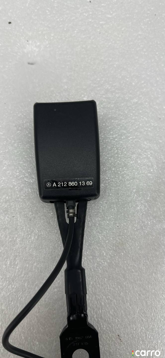A2128601369 Замок ремня безопасности Mercedes-Benz E W212/S212/C207/A207 - фото №2