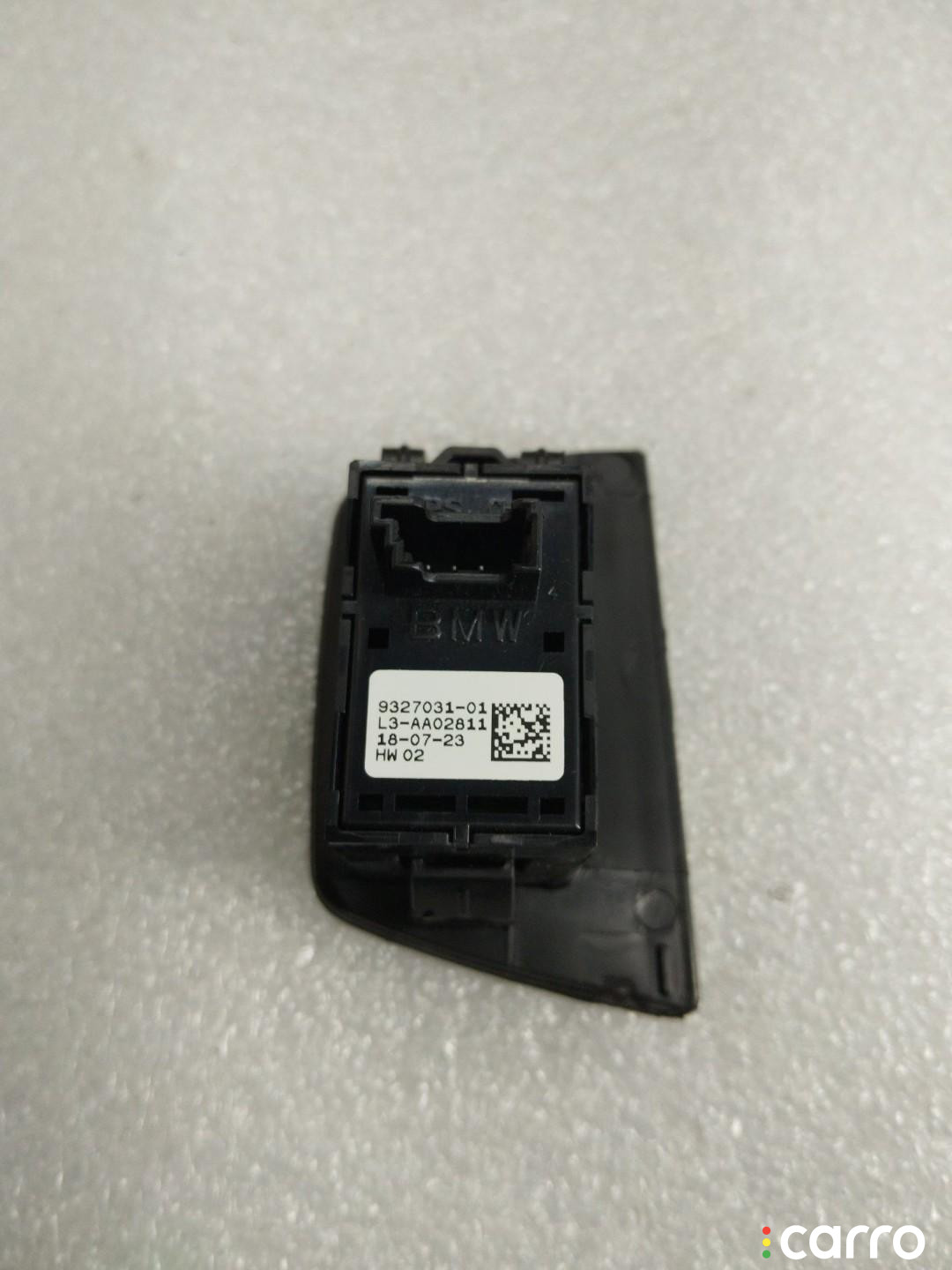 93270321 кнопка стеклоподъемника задней левой BMW 5 G30/G31 - фото №2