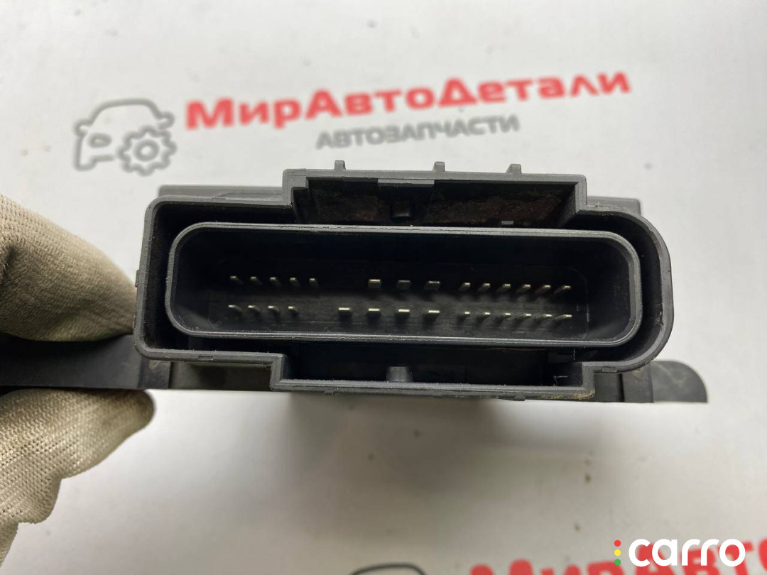 13526239 блок управления топливным насосом Cadillac XT4 1 поколение 2019г. - фото №3