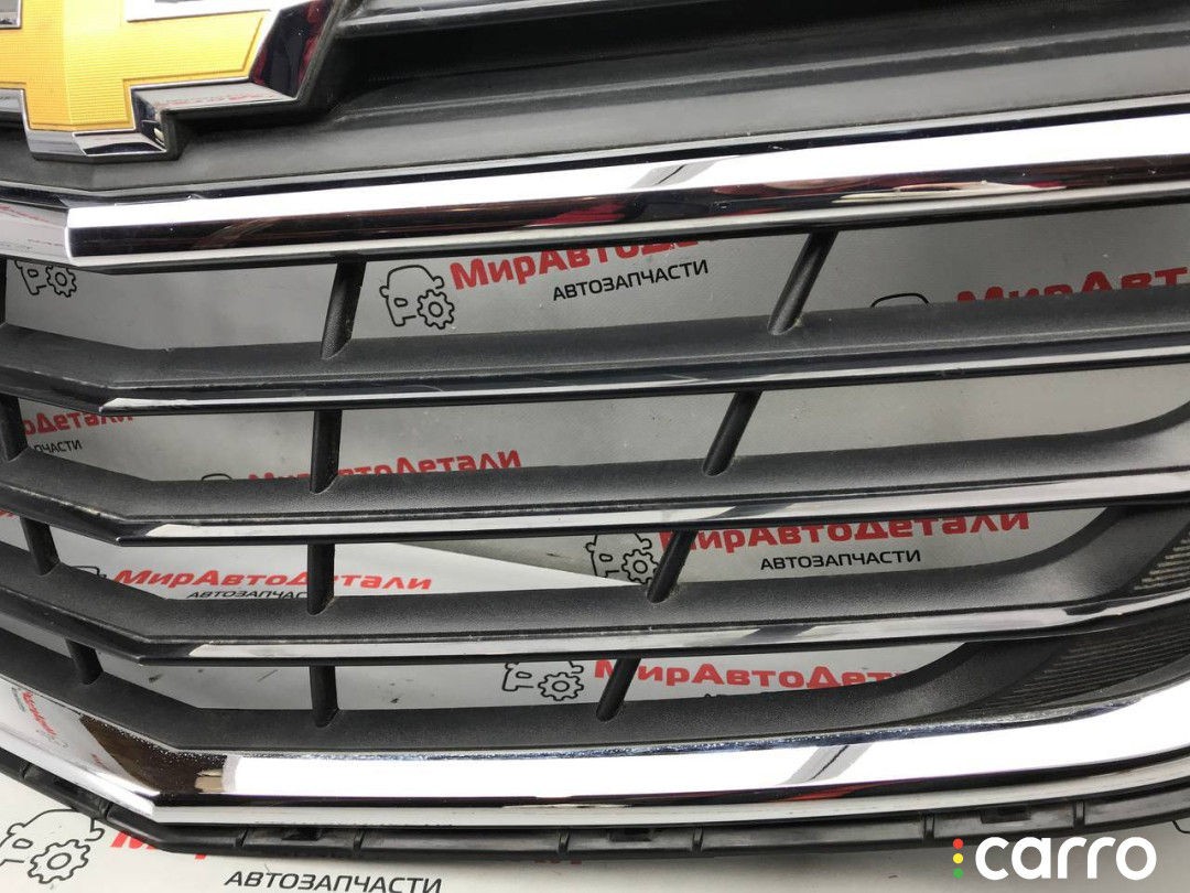 84150748 решетка радиатора Chevrolet Equinox 3 поколение 2018г. - фото №7