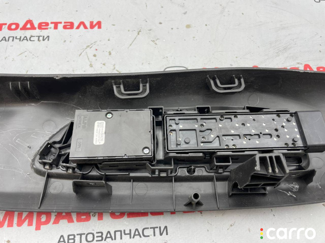 84167862 Накладка боковая на сиденье Buick Encore GX 1 поколение 2020г. - фото №9