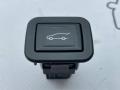 29529803 кнопка открытия багажника Chevrolet Equinox 3 поколение 2018г. - фото №2