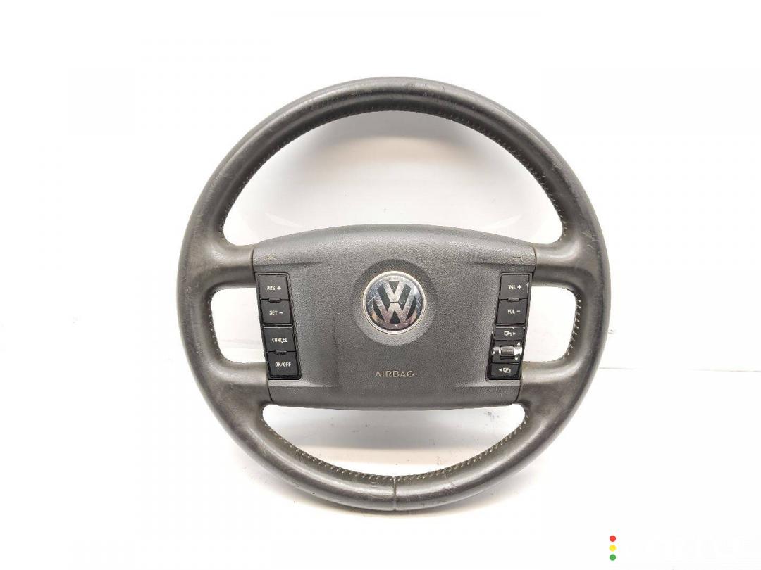 Руль Volkswagen Touareg 1 поколение 2002-2007 2.5 л. BAC | 3D0880203B2K7  купить б/у в Москве, aртикул 6915