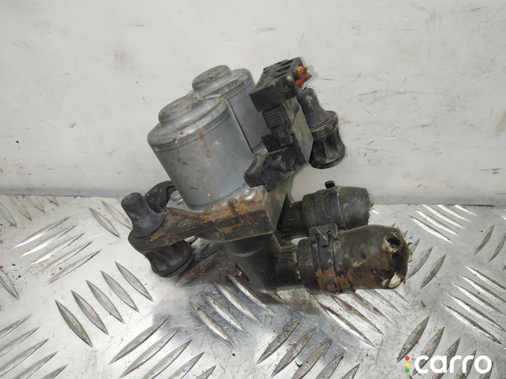 Кран отопителя (печки) Mercedes-Benz CLK-Класс W208/A208 1997-1999 2.0 л.  M111956 | 0018303484 купить б/у в Москве, aртикул 11972