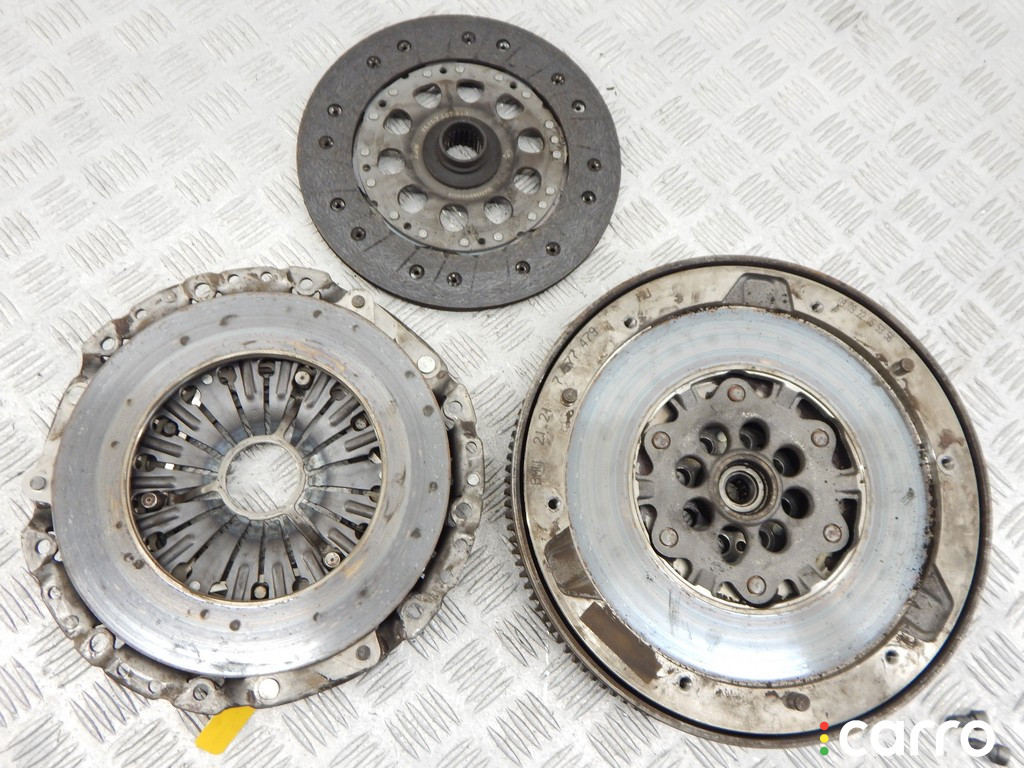 21207637279, 7637279, 7577479, 7567829, 21207577479, 21207567829 Маховик BMW 1-series (E87) 2009г. - фото №1