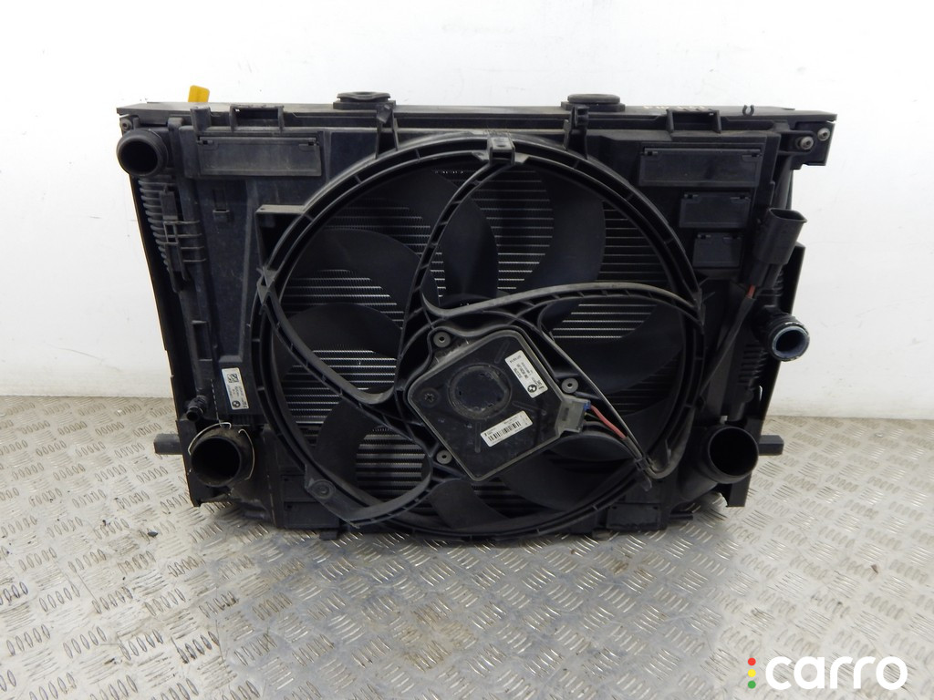 7645650, 17117645650, 17117618773, 7618773 Кассета радиаторов BMW 5-series (F10/11) 2014г. - фото №1