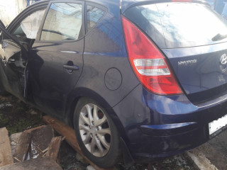 Hyundai i30 1 поколение 2009г. 1.4 л., G4FA - фото №1