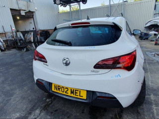 Opel Astra J 2012г. 1.4 л., A 14 NET - фото №3