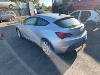 Opel Astra J [рестайлинг] 2013г. 1.4 л., A 14 NEL - фото №10
